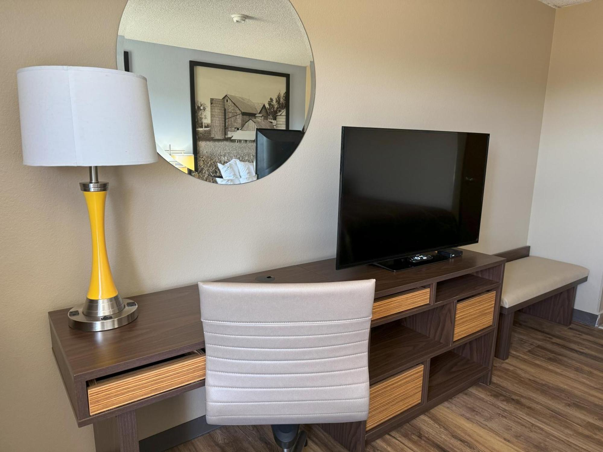Hotel Super 8 By Wyndham Winfield-Quail Ridge Area Extérieur photo
